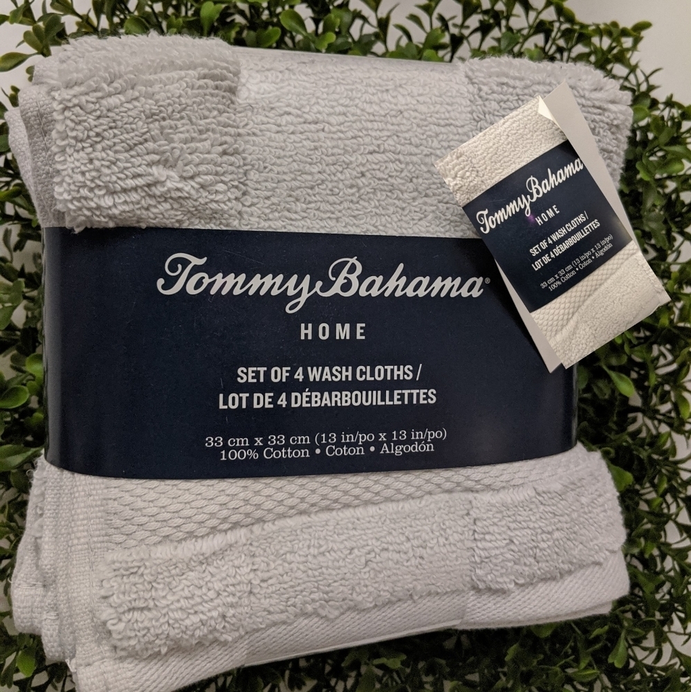 Tommy Bahama Set of 4 Washcloths